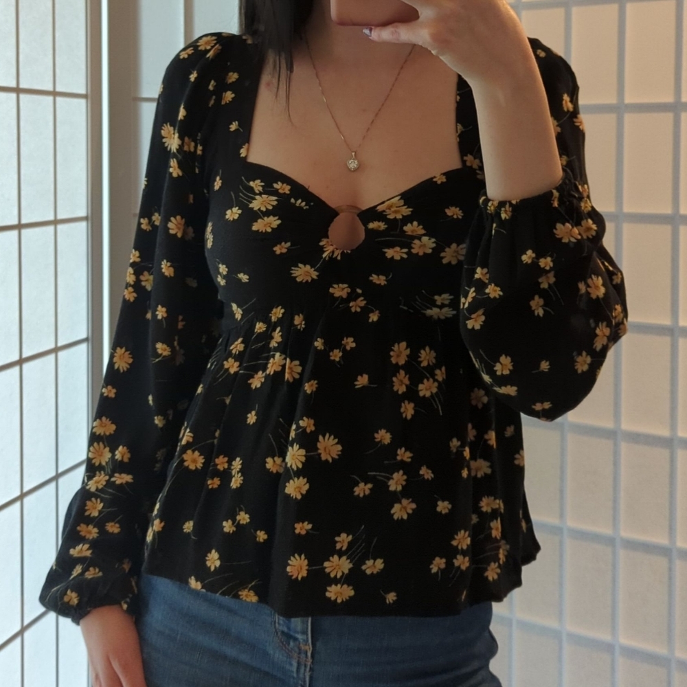 Long Sleeve Floral Blouse